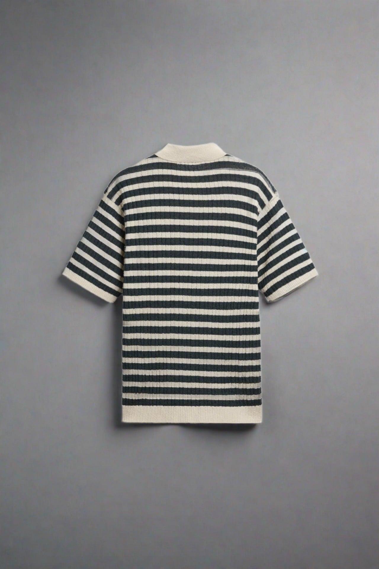 Polo de punto a rayas clásico