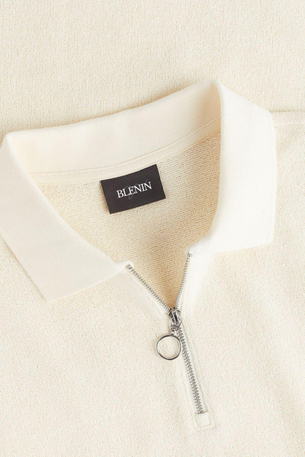Camisa polo de punto moderna con cremallera