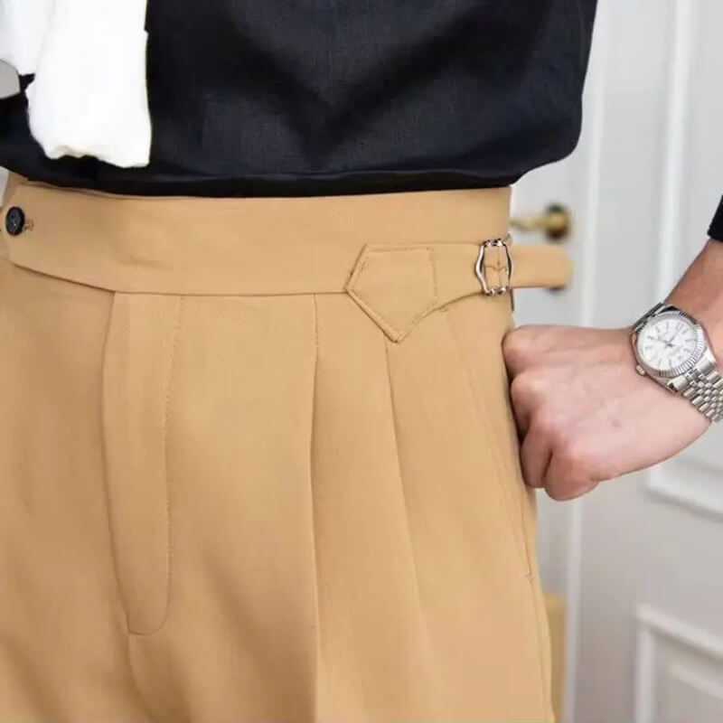 Pantalones cortos modernos y casuales para hombres hasta la rodilla
