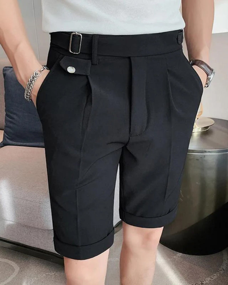 Parker | Pantalones cortos plisados a medida con hebillas laterales ajustables