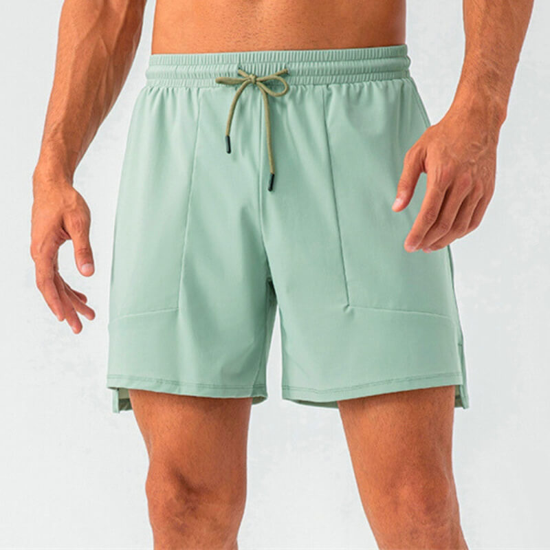 Pantalones cortos de nylon modernos para hombres en varios colores