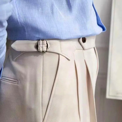 Pantalones cortos modernos y casuales para hombres hasta la rodilla