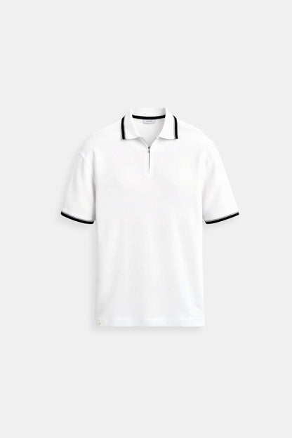 Camisa polo clásica con cremallera y detalles en contraste