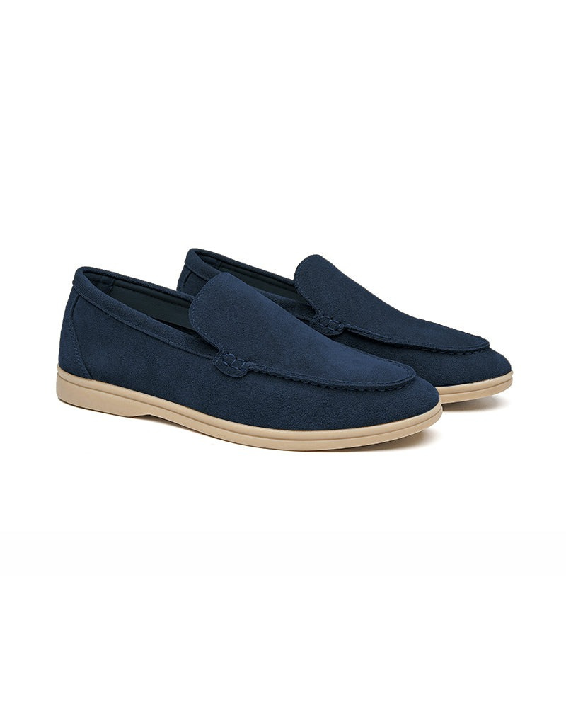 Damian | Suéter de trenzas azul y mocasines de ante, conjunto de 2 piezas