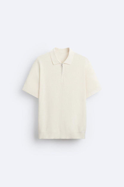 Elegante polo de punto con cremallera