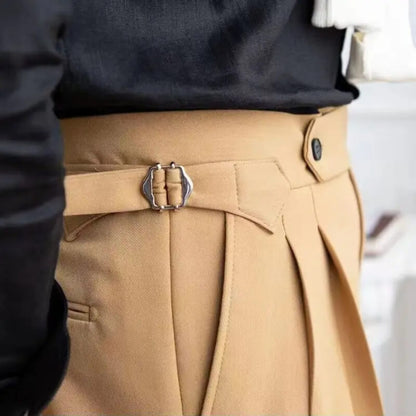 Pantalones cortos modernos y casuales para hombres hasta la rodilla