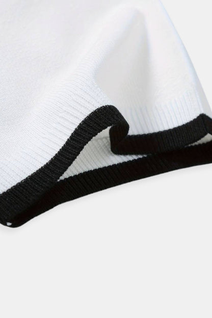 Camisa polo clásica con cremallera y detalles en contraste