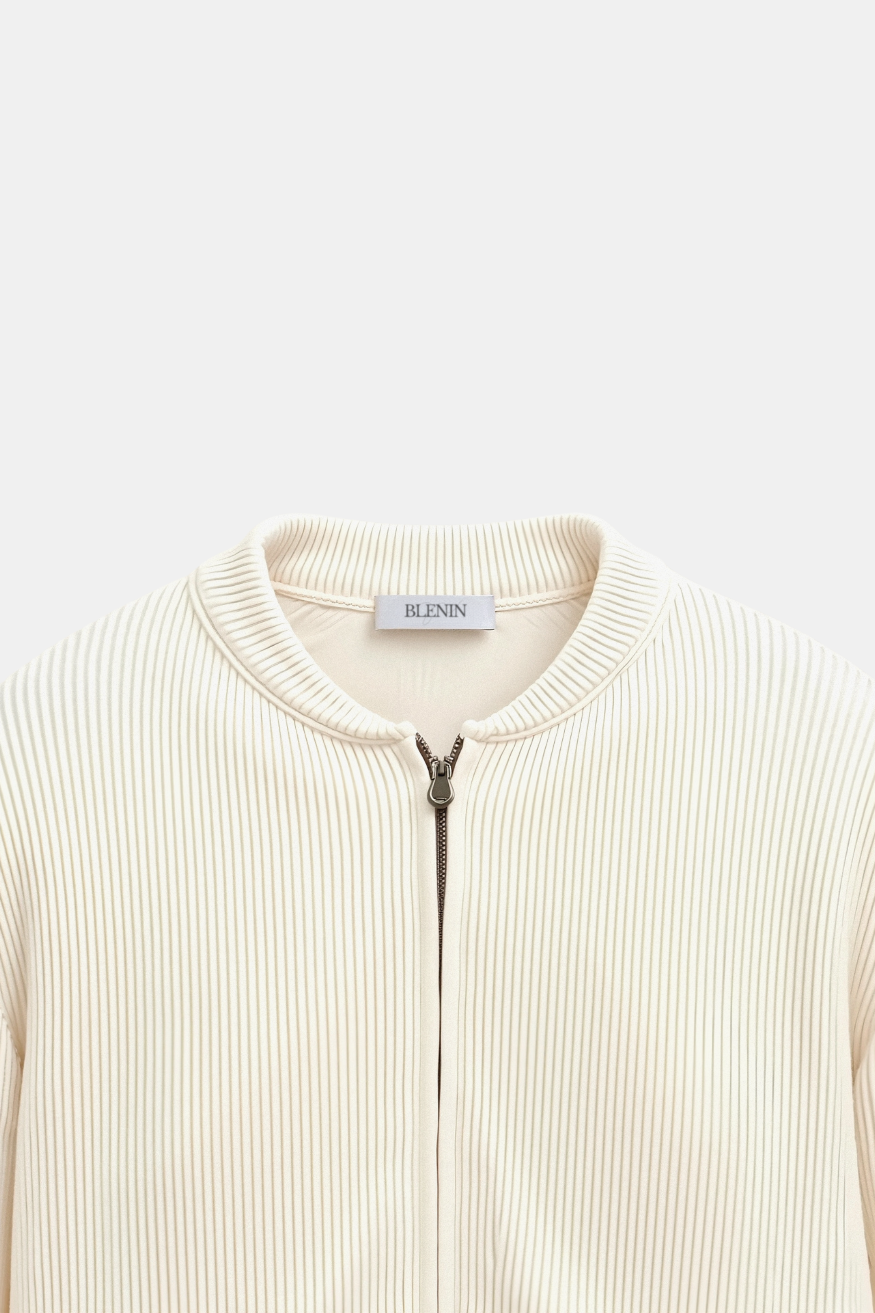 Elegante Chaqueta de Punto Minimalista con Cremallera | Estilo y Comodidad Unificados