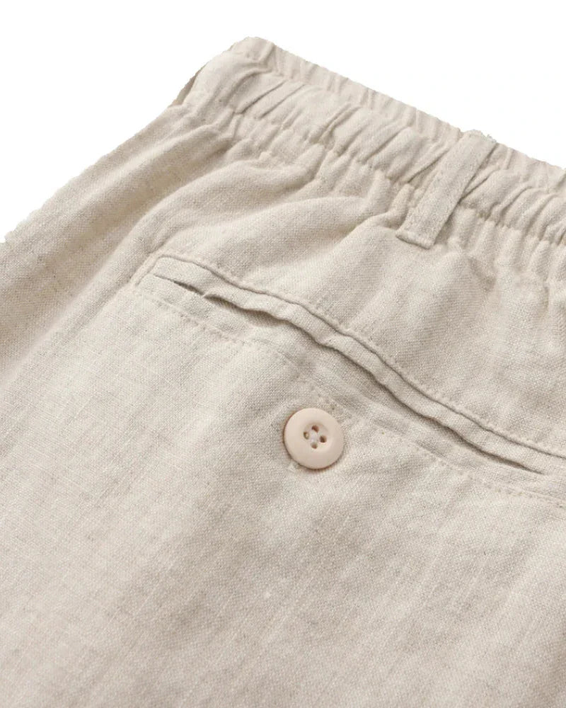 Austin | Conjunto de verano con camisa de lino, pantalones cortos y gafas de sol