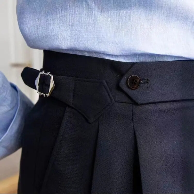 Pantalones cortos modernos y casuales para hombres hasta la rodilla
