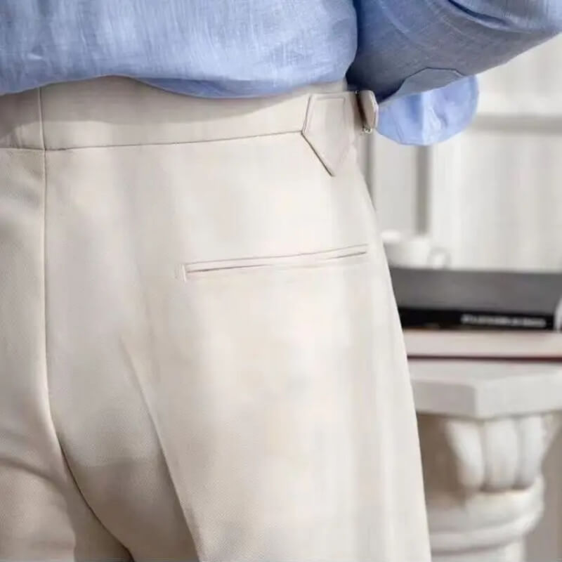 Pantalones cortos modernos y casuales para hombres hasta la rodilla