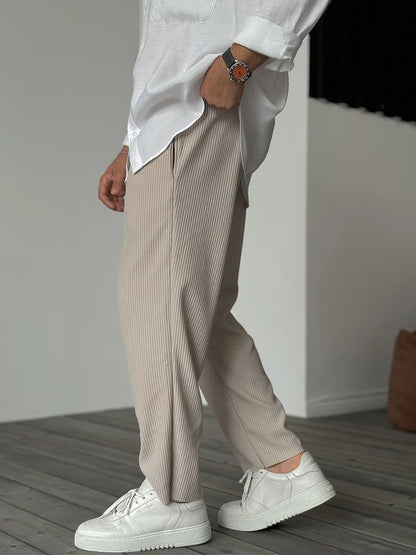 Don | Pantalón moderno con textura de canalé