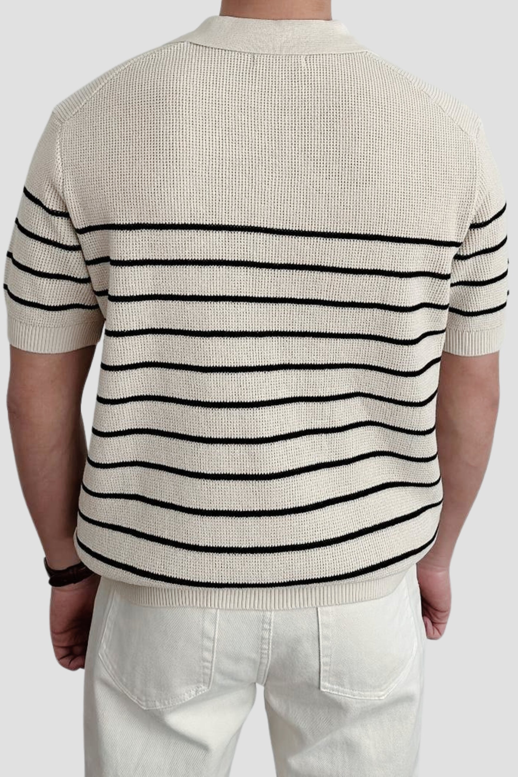 Camiseta polo de rayas para hombre con mangas cortas – Atemporal y versátil
