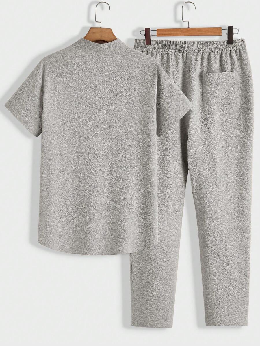 Conjunto de Lounge Moderno para Hombre | Polo con Cuello Alto & Pantalón