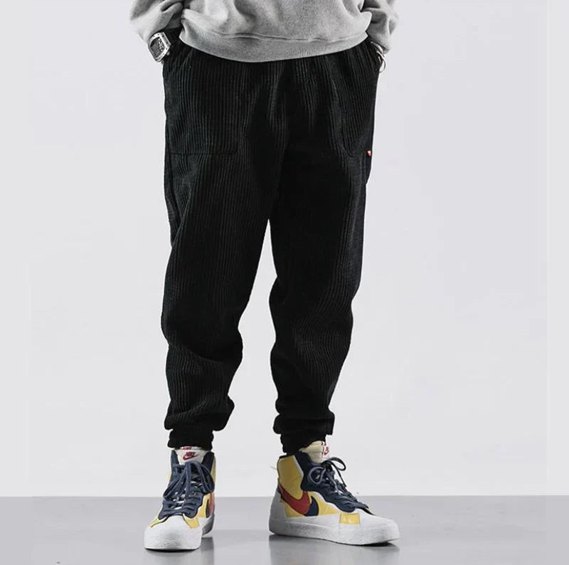 Carl | Pantalones de chándal cómodos de pana