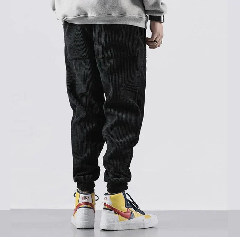 Carl | Pantalones de chándal cómodos de pana