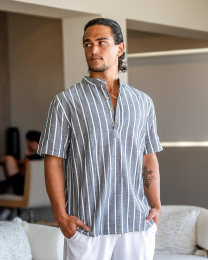 Charles | Camisa de verano de lino a rayas para hombres con cuello alto