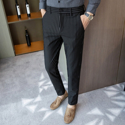 Pantalones de traje para hombre con rayas – Elegancia en estilo Old-Money