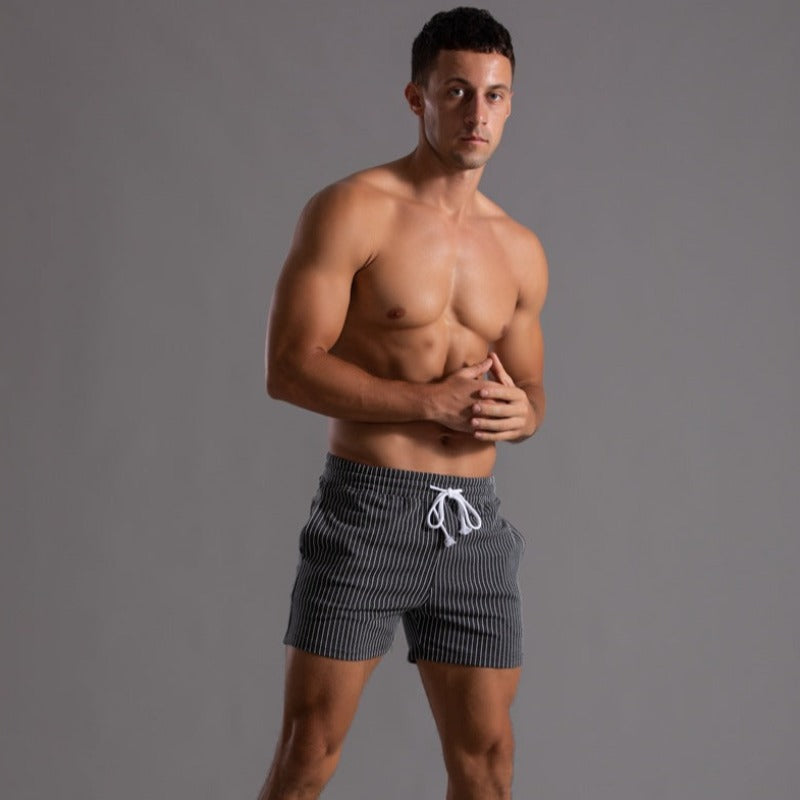 Pantalones cortos a rayas elegantes para hombres