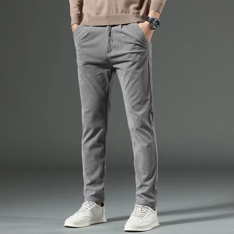 Luca | Chino Moderno - Gris