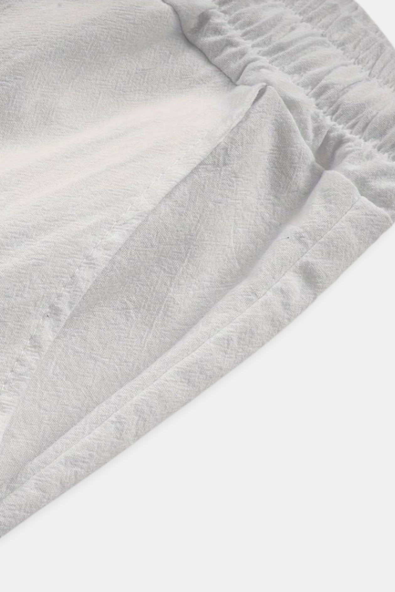 Pantalones de lounge para hombre en blanco – Comodidad y minimalismo