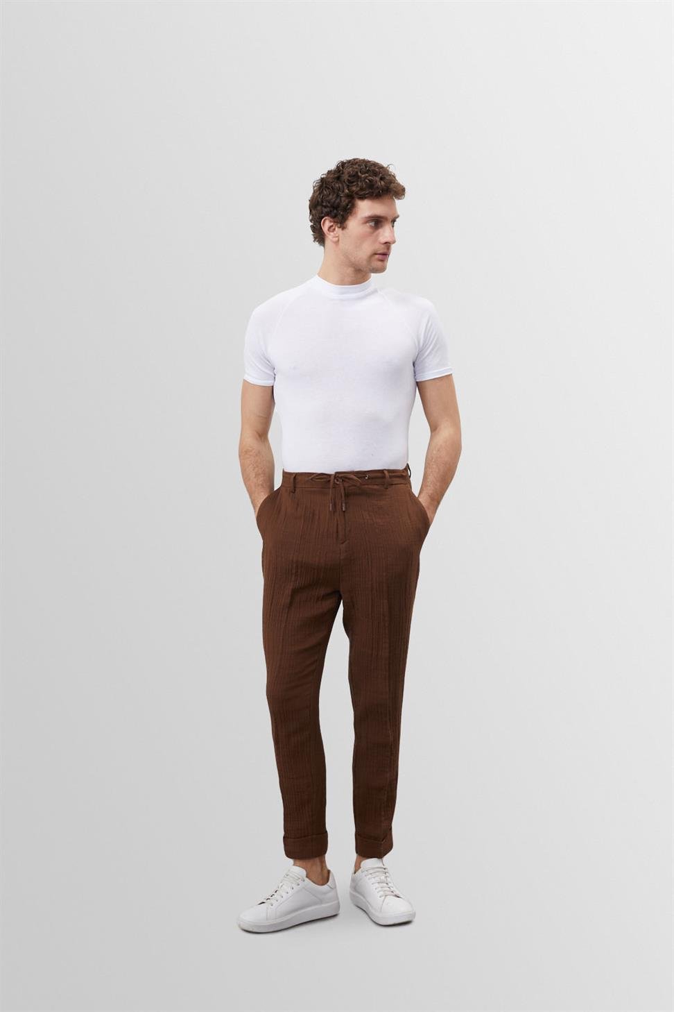 Joachim | Clásica Camiseta Blanca Slim-Fit para Hombre