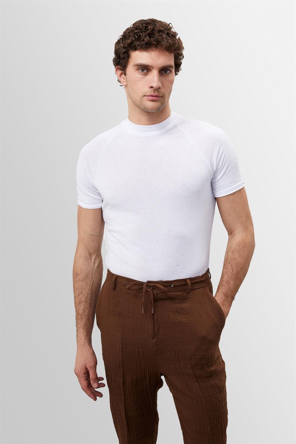 Joachim | Clásica Camiseta Blanca Slim-Fit para Hombre